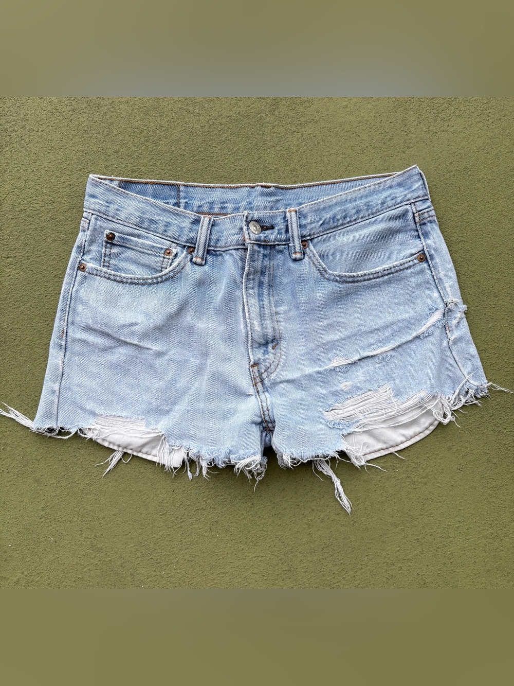 Levi's Light Blue Distressed Denim Cutoff Shorts - MY FAV - NEEDS A GOOD HOME✨